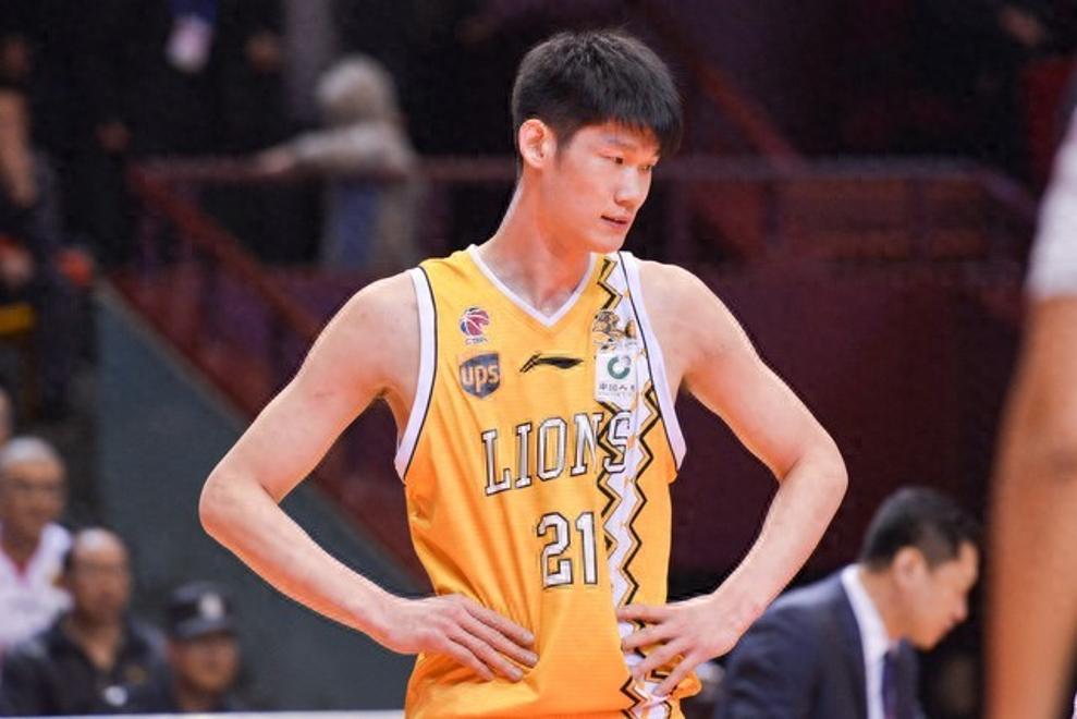 山东男篮窗口期造点机会皇家社会状态回暖备战CBA常规赛，广州队今晨调整名单瞬间刷屏的简单介绍